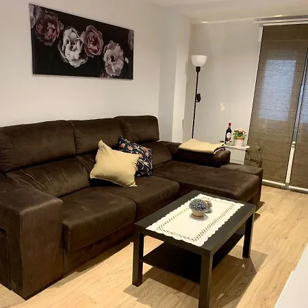 Apartment Piso Recien Reformado Y Con Buena Ubicacion Oviedo