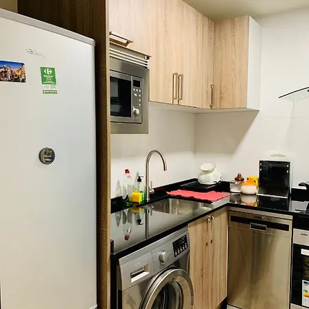 Piso Recien Reformado Y Con Buena Ubicacion Appartement *